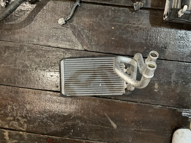 Радиатор печки 27120EA000 NISSAN