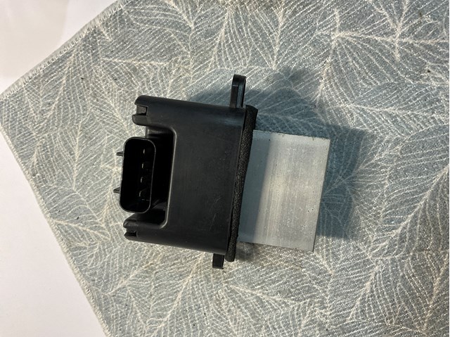 Реле печки 27151ZM70A NISSAN
