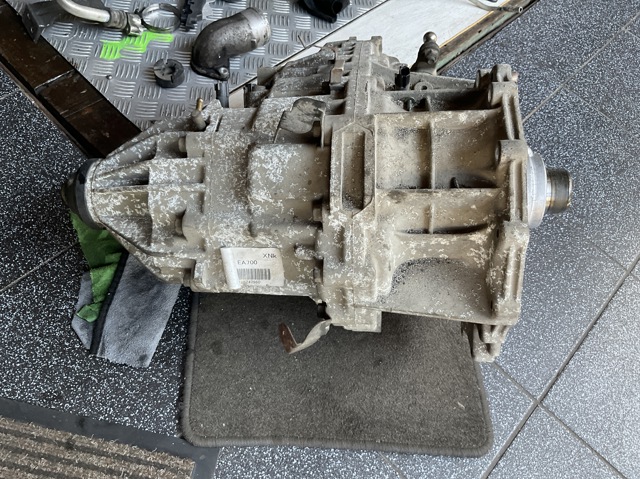 Делитель передач 331007S110 NISSAN