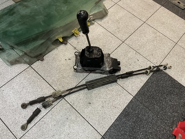 Механизм переключения передач 34108BC00A NISSAN