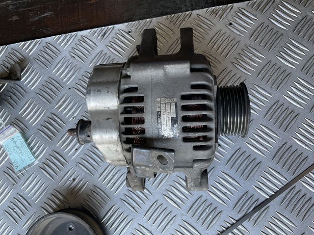 Автомобильный генератор 373004A300 HYUNDAI