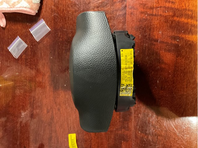 3C8880201T Подушка безопасности (AIRBAG) водительская купить Кривой Рог