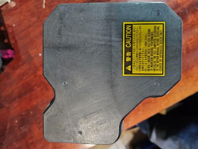 TOYOTA 4454030100 Блок АБС в наличии Ровно