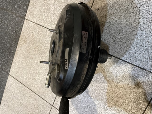 Усилитель тормоза вакуумный 4461053310 TOYOTA