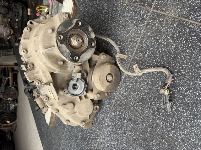 HYUNDAI 473004C111 Раздатка в наличии Житомир