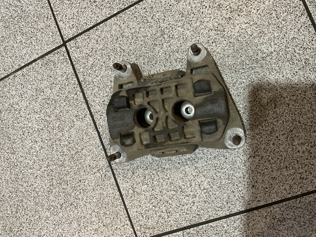 VAG 4F0399151 в наличии Кривой Рог