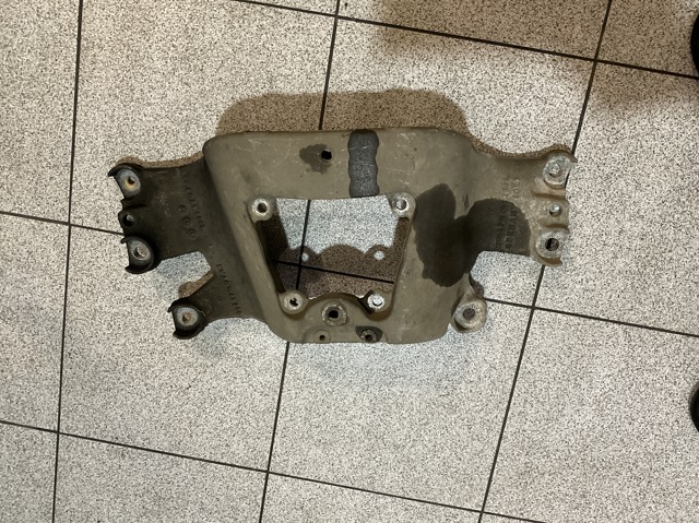 Кронштейн КПП 4F0399263L VAG