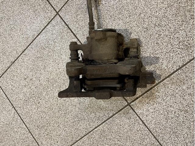 Задний правый суппорт 4F0615404F VAG