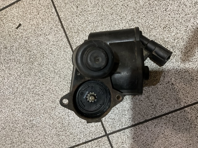 4F0998281 VAG Мотор привода тормозного суппорта заднего купить в Кривой Рог