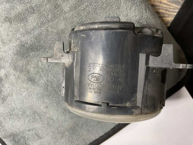 FORD 4F9315K201AA Противотуманки в наличии Харьков
