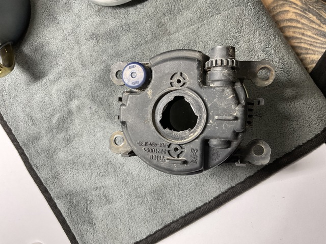 4F9315K201AA FORD Противотуманки купить в Кривой Рог