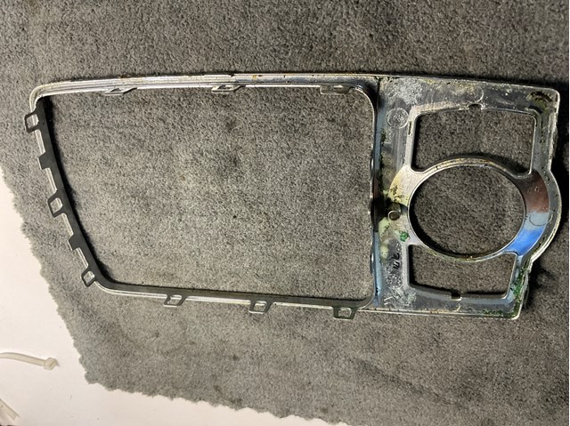 4L0864260A VAG Накладка селектора переключения передач купить в Одесса