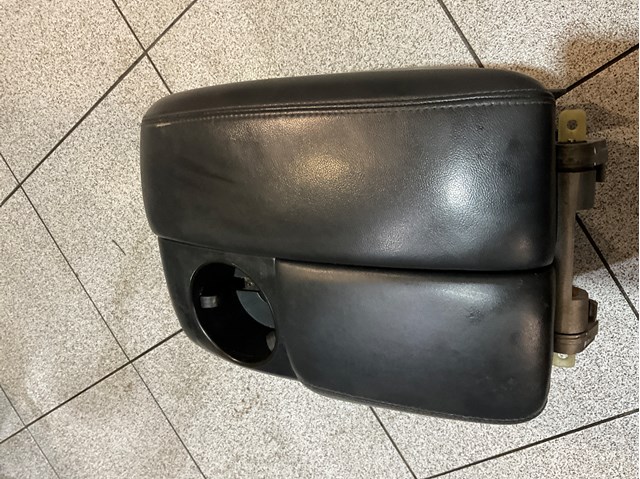 4L1863244C VAG Консоль панели управления центральная купить в Николаев