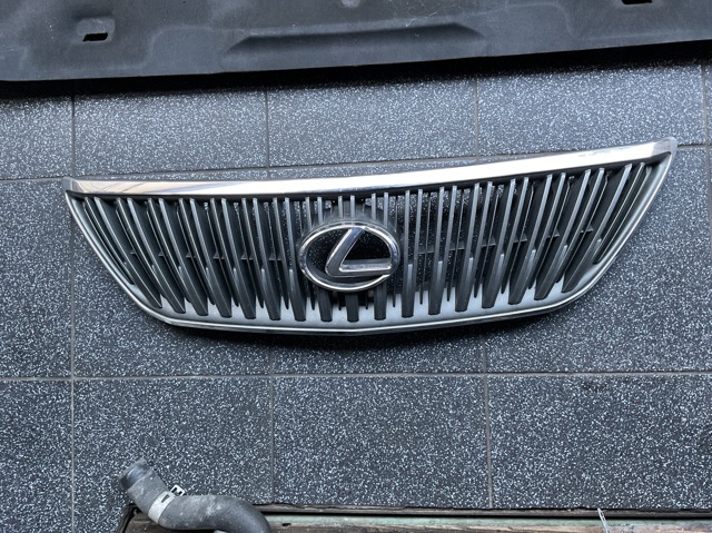 Решетка Лексус РХ 300/330/350/400H