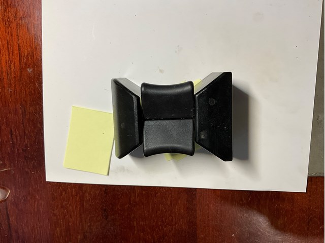 Подстаканник подлокотника центральной консоли 5561833010 TOYOTA