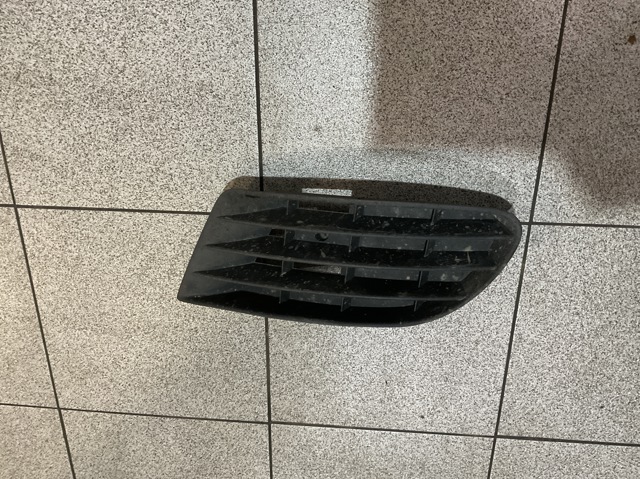 Заглушка противотуманки передней правой 5M0853666 VAG