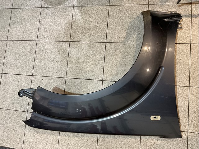 Правое крыло 63100ZL15A NISSAN