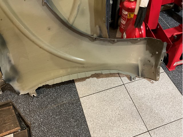 63101ZL15A NISSAN Крыло переднее левое купить в Одесса