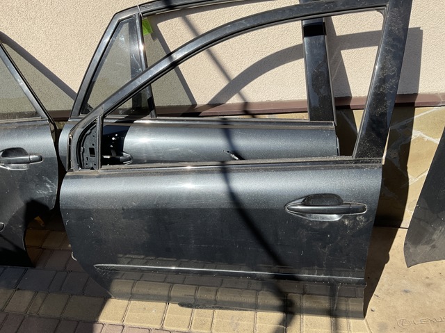 Передняя левая дверь Lexus RX 300/330/350/400H