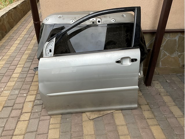 Дверь передняя, левая 6700248070 TOYOTA