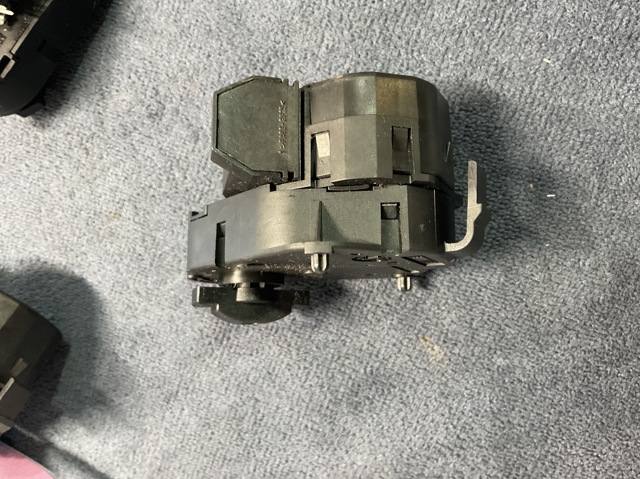 69354439 BMW купить в Тернополь