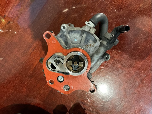 LAND ROVER 6H4Q2A451BA Насос вакуумный в наличии Николаев