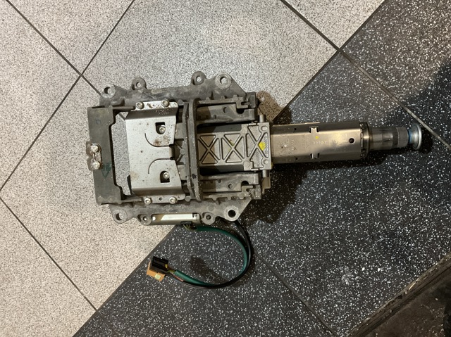 Колонка рулевого управления 7L0419501BK VAG