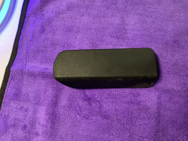 Ручка открытия капота 7L0823533D VAG