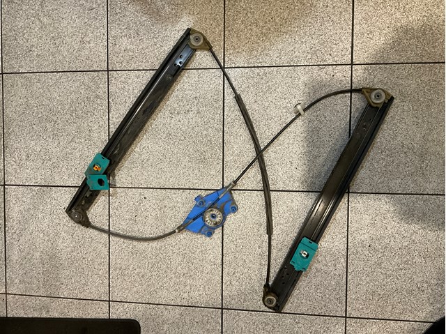 7L0837461F VAG Стеклоподъемник передней левой двери купить в Чернигов