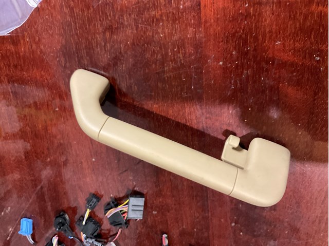 7L0857644A VAG купить в Украина