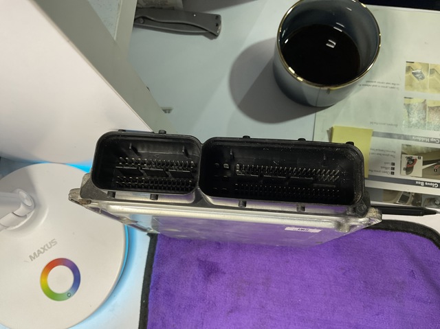 7L0907401H VAG Модуль управления (ЭБУ) двигателем купить в Каменское