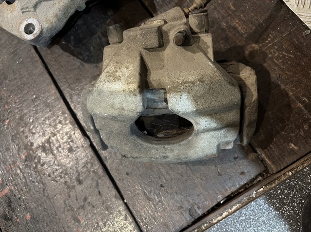 7L6105D VAG купить в Ирпень