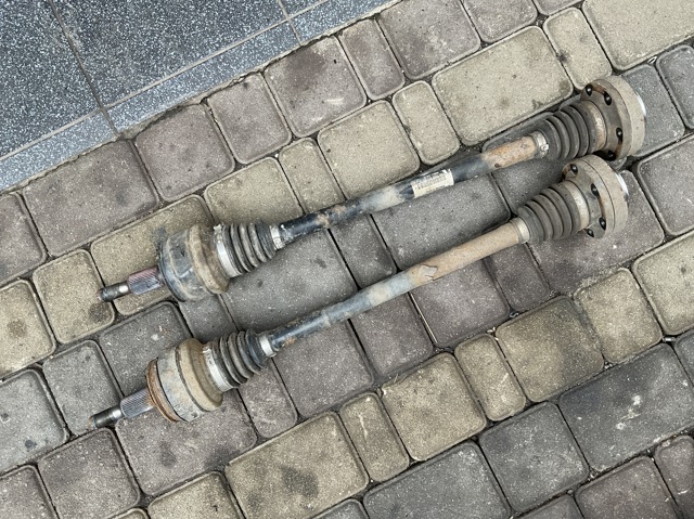Привод задний 7L6501201B VAG