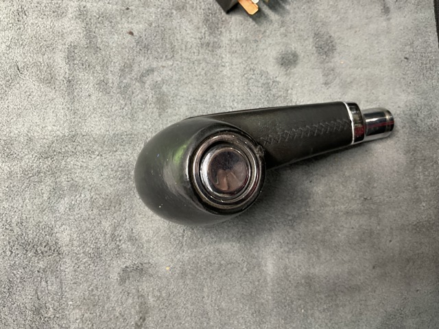 VAG 7L6713141E74 Ручка КПП в наличии Ирпень