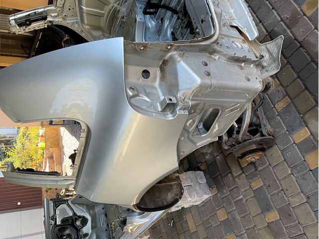 Крыло заднее 7L6809843A VAG