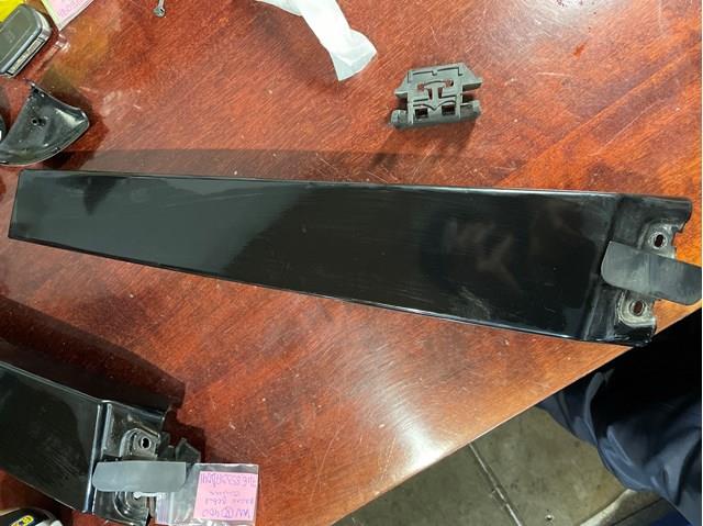 VAG 7L6853318D041 Внешняя накладка стойки кузова в наличии Запорожье