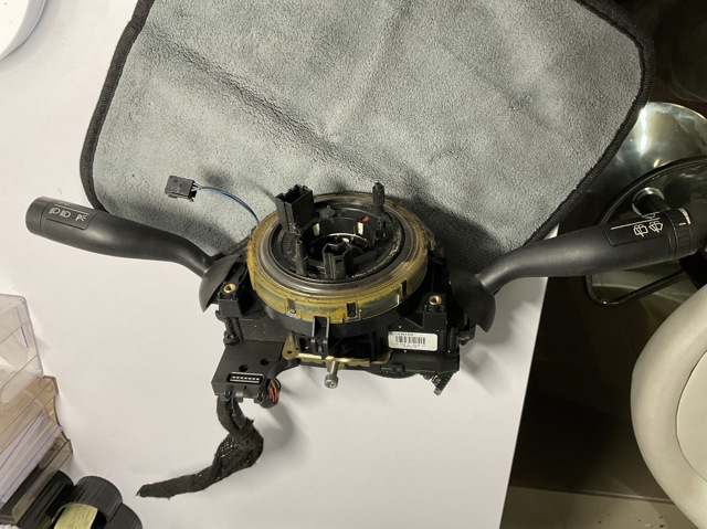Модуль управления (ЭБУ) подрулевых переключателей 7L6953549E VAG