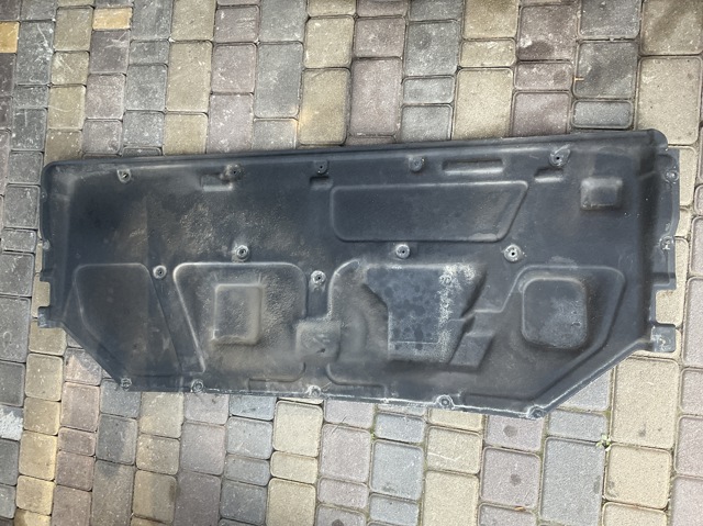 Шумка капота 811243E310 HYUNDAI