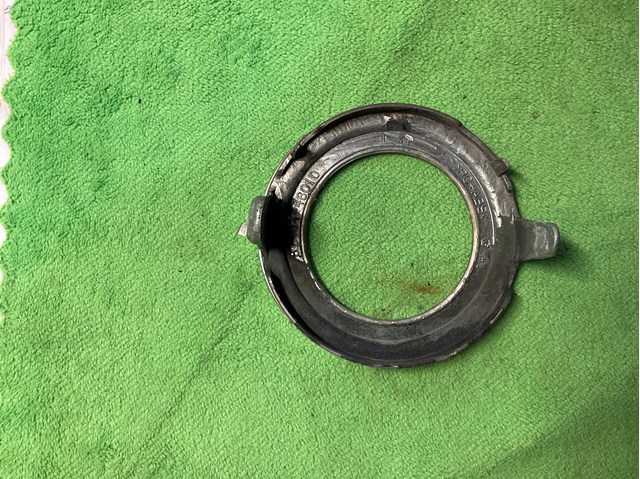 8148448010 TOYOTA Заглушка (решетка) противотуманных фар бампера переднего левая купить в Сумы