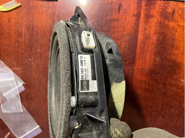 861600WB10 TOYOTA Динамик передней двери купить в Сумы