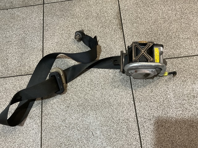 Ремень безопасности передний правый 86884BH10A NISSAN