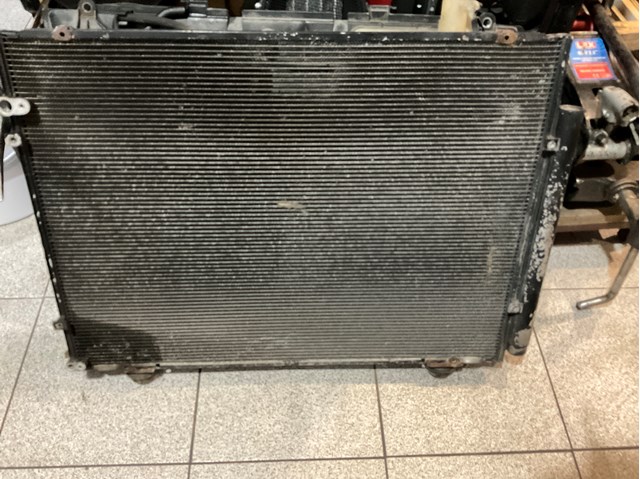 Конденсатор кондиционера 8846048061 TOYOTA