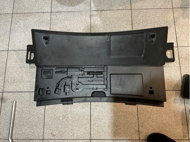 8K9861529B VAG купить в Каменское