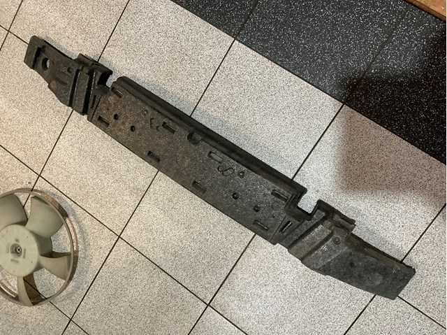 8P0807550 Абсорбер переднего бампера купить Кривой Рог