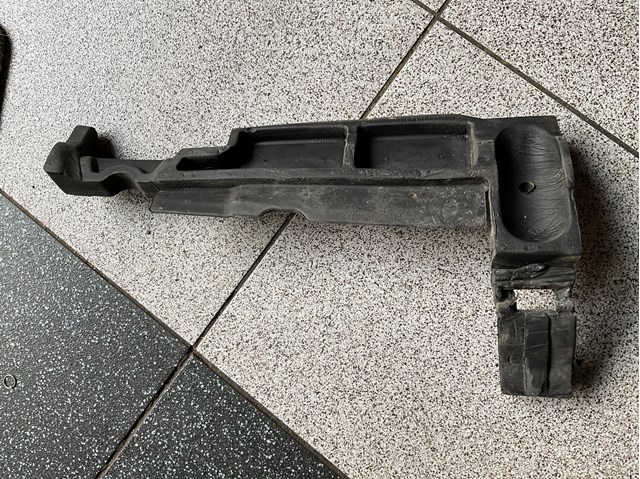 8P0823722C VAG купить в Днепр