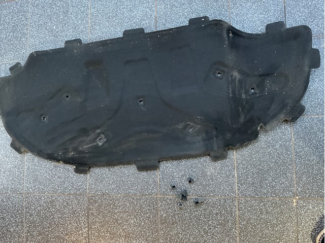 8P0863825L VAG Шумоизоляция капота купить в Николаев