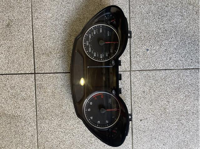 Приборная доска 8R0920980K VAG