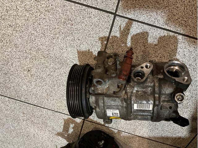VAG 8T0260805F Компрессор кондиционера в наличии Тернополь
