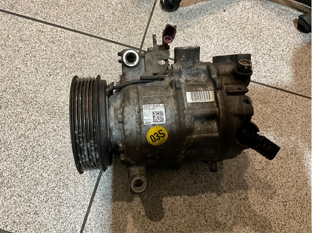 Компрессор хладагента 8T0260805F VAG