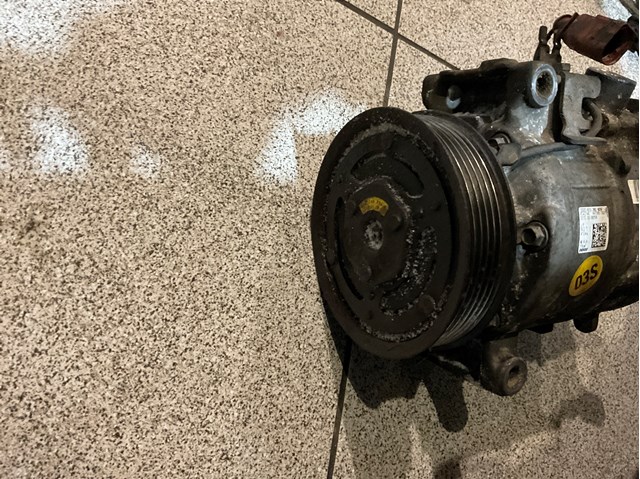 VAG 8T0260805F Компрессор кондиционера в наличии Житомир